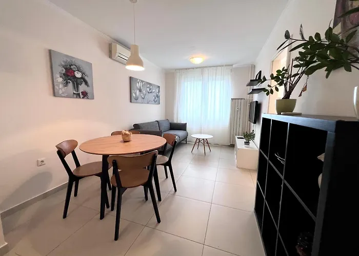 Apartment Family